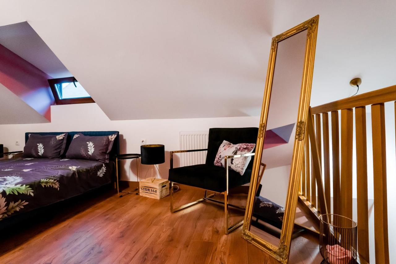 Galeria Grafit Apartments Sibiu Exterior foto