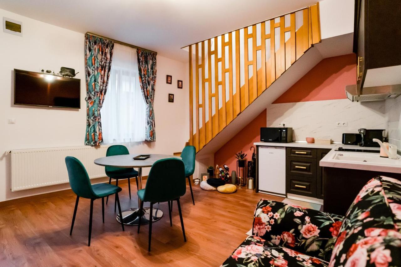 Galeria Grafit Apartments Sibiu Exterior foto