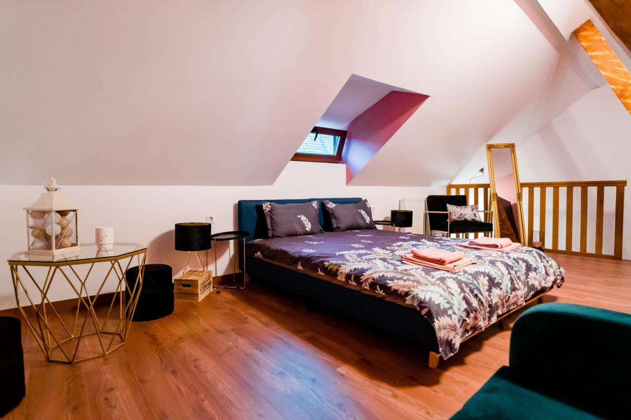 Galeria Grafit Apartments Sibiu Exterior foto